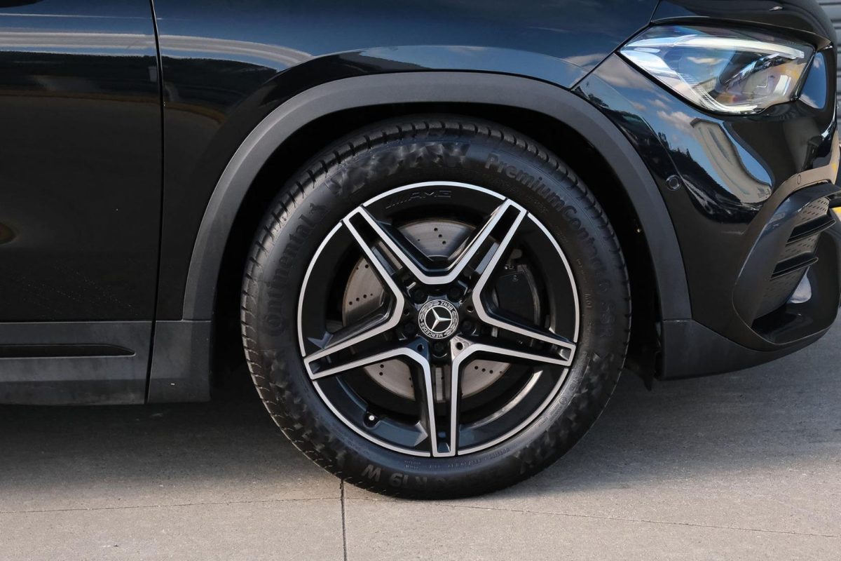 2020 Mercedes-Benz GLA-Class GLA250 Auto 4MATIC