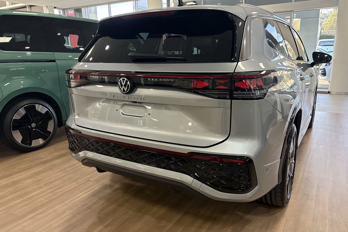 2025 Volkswagen Tayron 195TSI R-Line R4