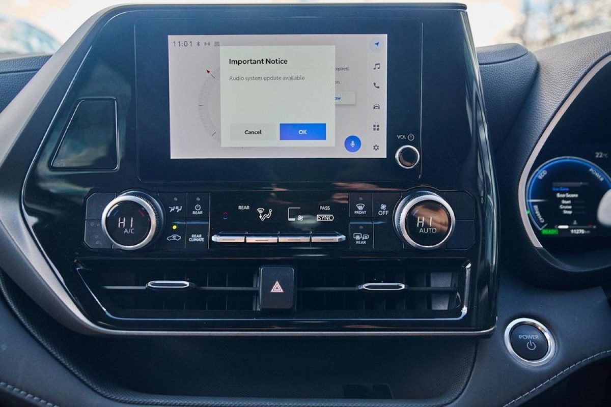 2024 Toyota Kluger GX
