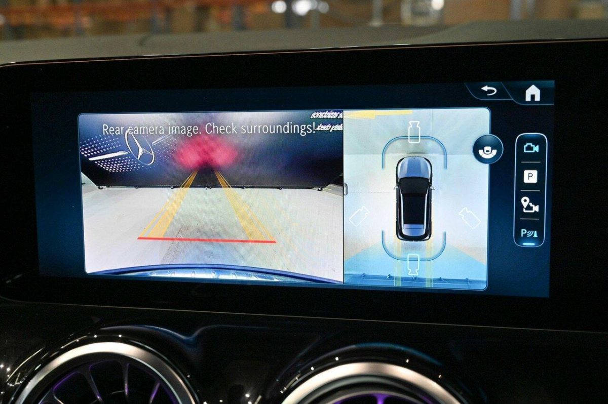 2025 Mercedes-Benz GLA-Class GLA250 e with EQ hybrid technology Auto
