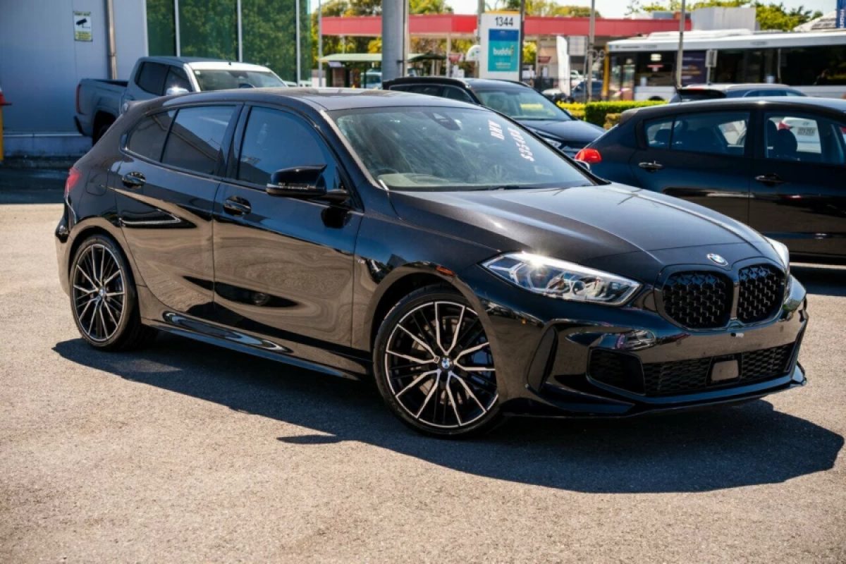 2021 BMW M135i #U4447 Nundah, Used 24 Used 24 2021 BMW M135i #U4447 Nundah, $34,588 Driveaway Finance Offer Available var stockRepaymentVariationsU44471901904 = {"default":{"monthly":{"1":3206,"2":1679,"3":1171,"4":918,"5":767},"weekly":{"1":738,"2":387,"