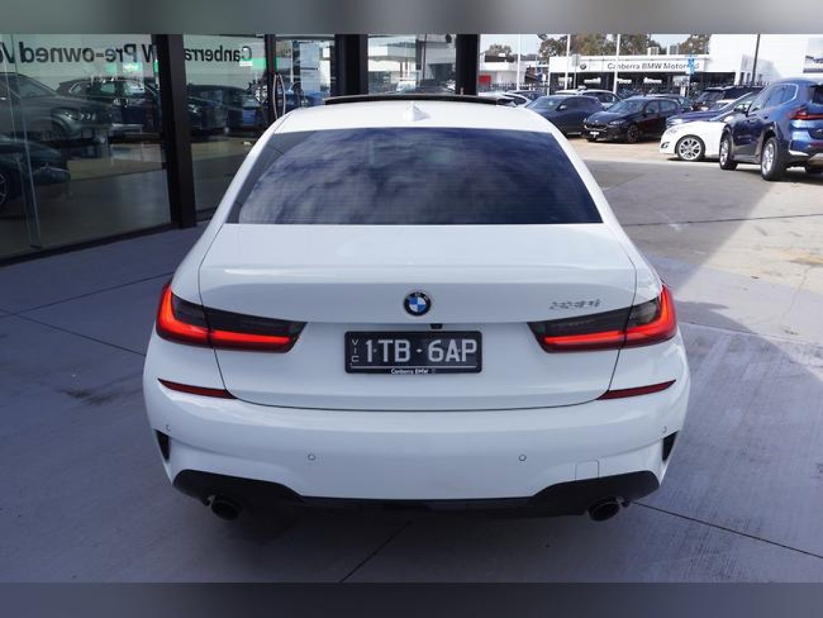2022 BMW 330i M Sport Sports Automatic