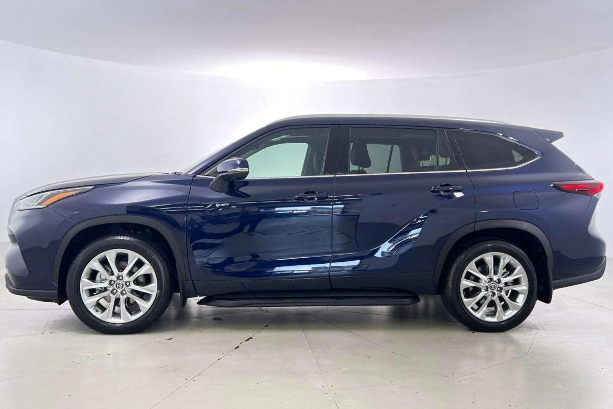 2025 Toyota Kluger Hybrid AWD GRANDE