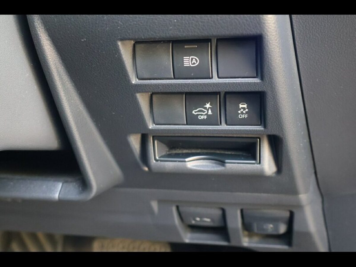 2022 Toyota Landcruiser VX