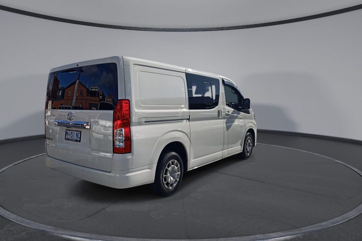 2023 Toyota Hiace LWB
