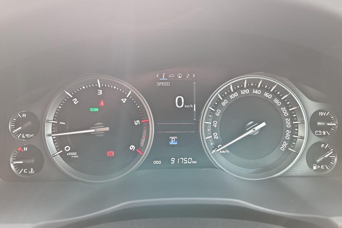 2019 Toyota Landcruiser VX