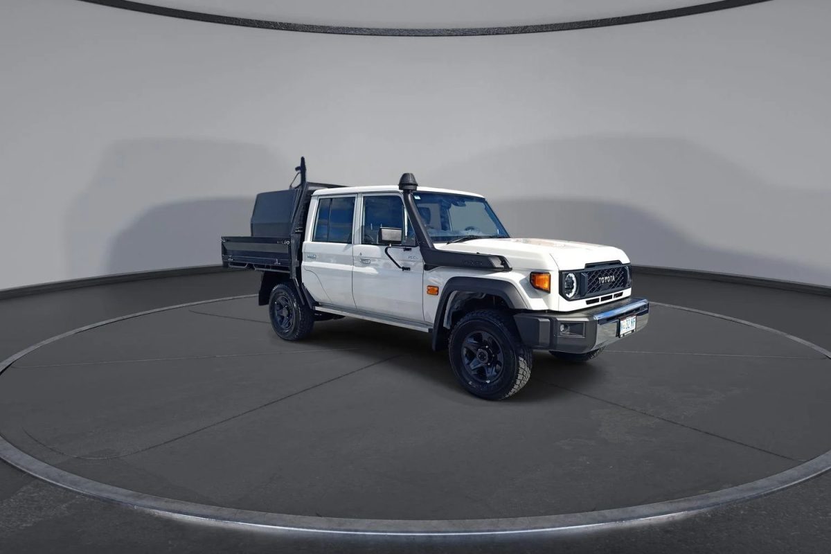2024 Toyota Landcruiser GXL