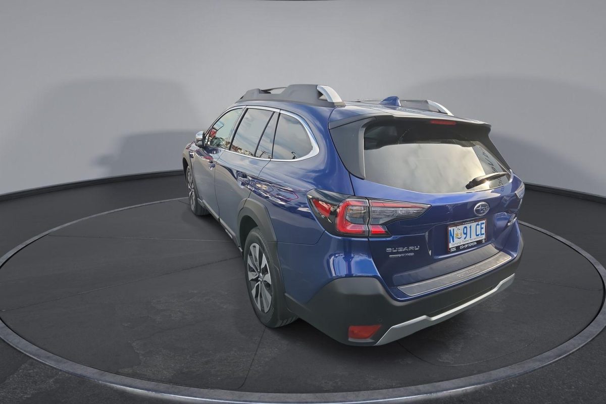 2022 Subaru Outback AWD Touring