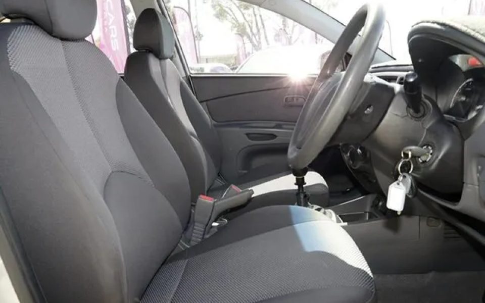 2009 Kia Rio JB MY09 LX Silver 5 Speed Manual Hatchback