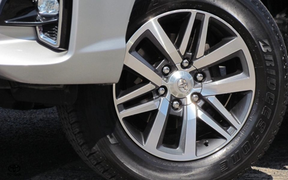 2018 Toyota Hilux SR5