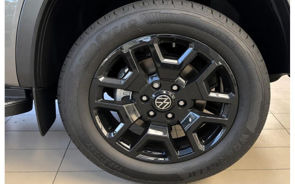 2026 Volkswagen Amarok TDI600 Dark Label NF 4X4