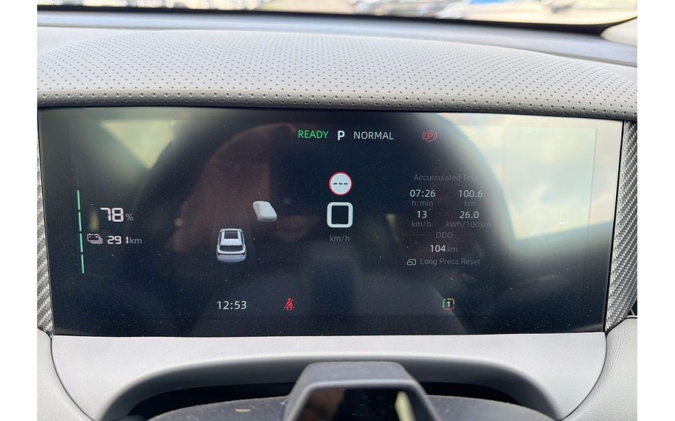 2025 MG MGS5 Ev Essence 62