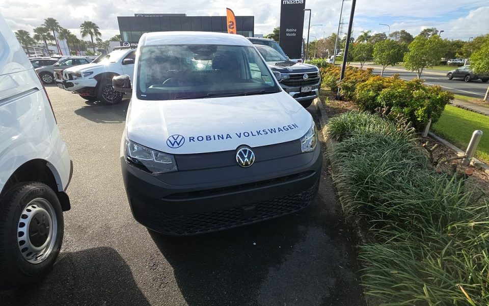 2025 Volkswagen Caddy TDI320 5 LWB