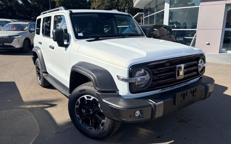 2026 GWM Tank 300 Ultra Hi4-T PHEV Auto 4x4