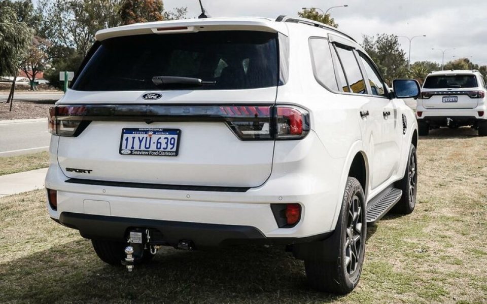 2026 Ford Everest Sport Part-time 4x4 SUV (Arctic White) Demo Car