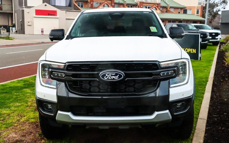 2026 Ford Ranger Tremor Pick-up Double Cab FullTime 4WD DR Dual Cab (Arctic White) Demo Car