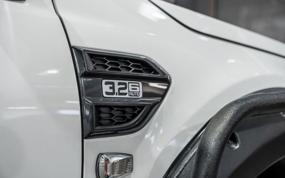 VJA310R LX600 Ultra Luxury Wagon 5dr Spts Auto 10sp, 4x4 3.5TT