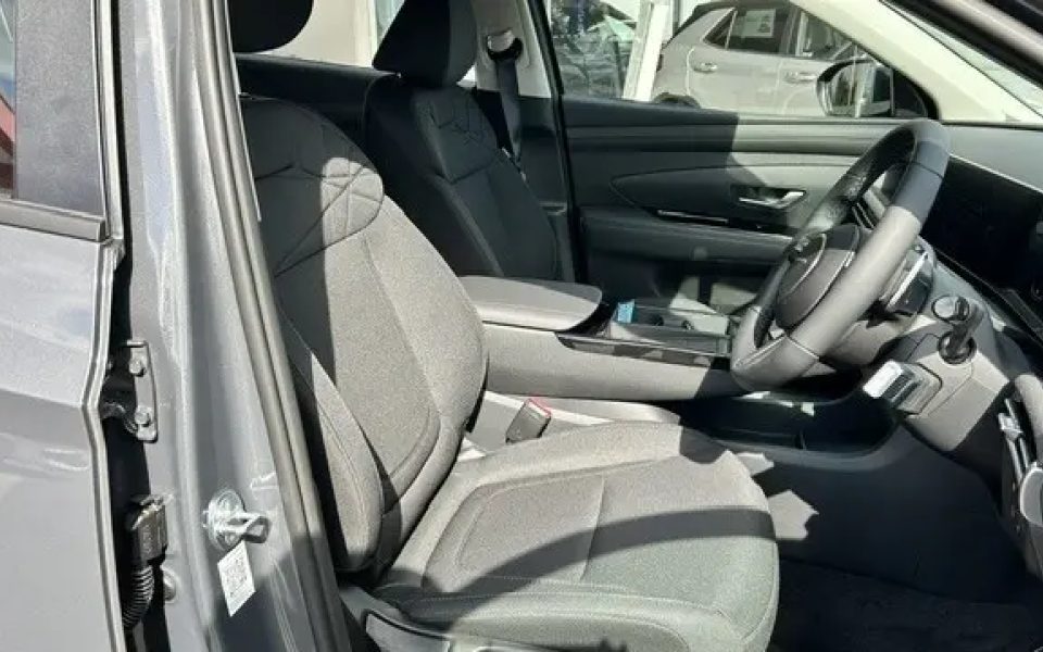 2026 Hyundai NX4.V4 TUCSON 1.6T HEV 2WD
