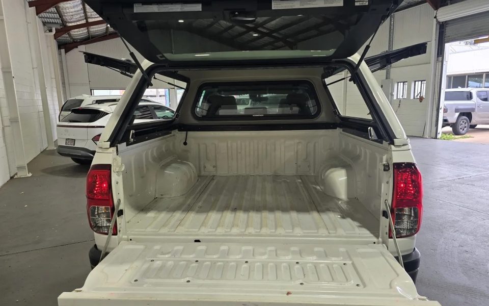 2021 Toyota Hilux GUN136R SR Double Cab 4x2 Hi-Rider Glacier White 6 Speed Sports Automatic Utility