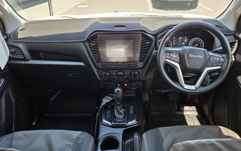 2022 Isuzu D-MAX SX 4X4