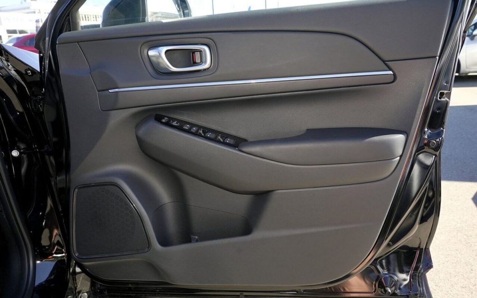 2024 Honda HR-V e:HEV L