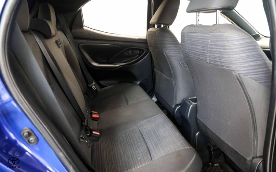 2021 Toyota Yaris SX Hybrid