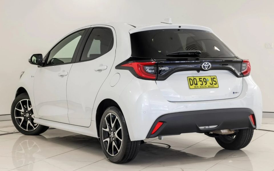 2025 Toyota Yaris SX