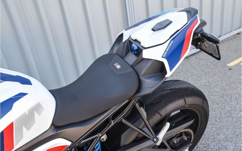 2023 BMW M 1000 R
