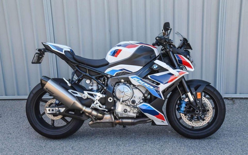 2023 BMW M 1000 R