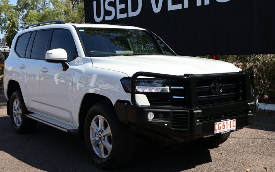 2024 Toyota Landcruiser GXL