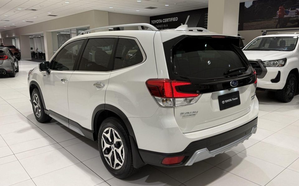 2022 Subaru Forester Hybrid L