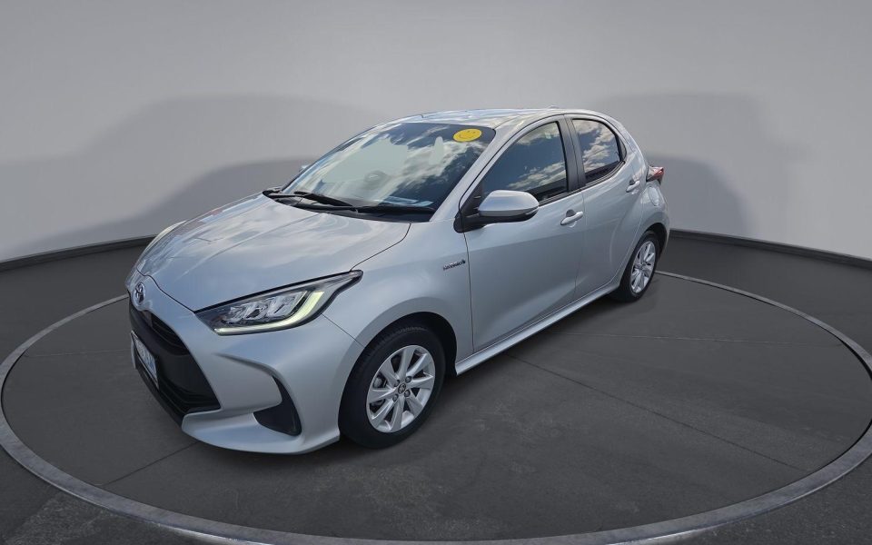 2022 Toyota Yaris SX