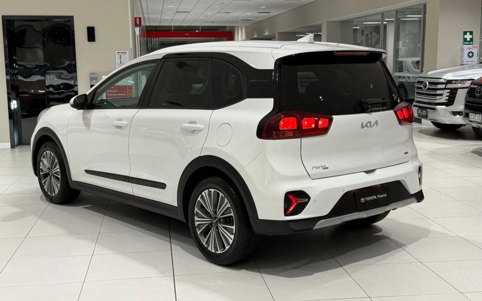 2022 Kia Niro Plus Hybrid S